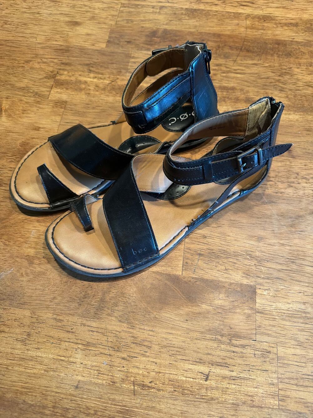 BOC by Born Women's Black Leather Sandals size 9